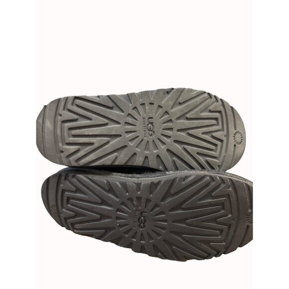 UGG Australia classic Cardy women’s boots size 6 SkU 6275 - Picture 6 of 7